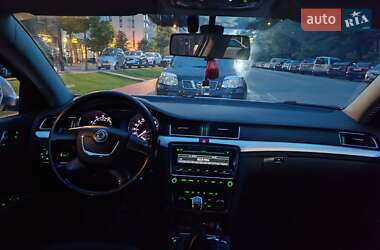 Универсал Skoda Superb 2010 в 