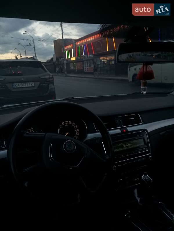 Универсал Skoda Superb 2010 в Киеве фото 16 Универсал Skoda Superb 2010 в Киеве