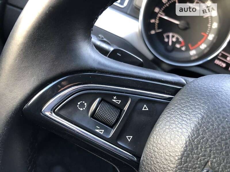 Универсал Skoda Superb 2015 в Киеве