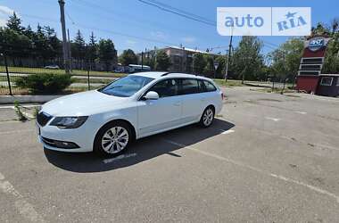 Универсал Skoda Superb 2015 в Харькове