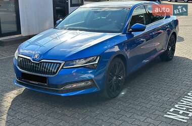 Лифтбек Skoda Superb 2020 в Боярке