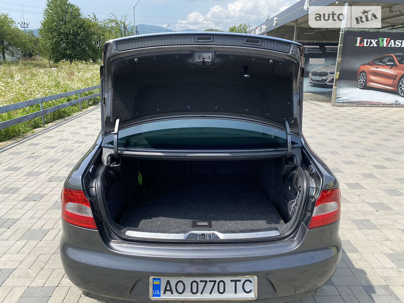 Лифтбек Skoda Superb 2011 в Иршаве фото 12 Лифтбек Skoda Superb 2011 в Иршаве