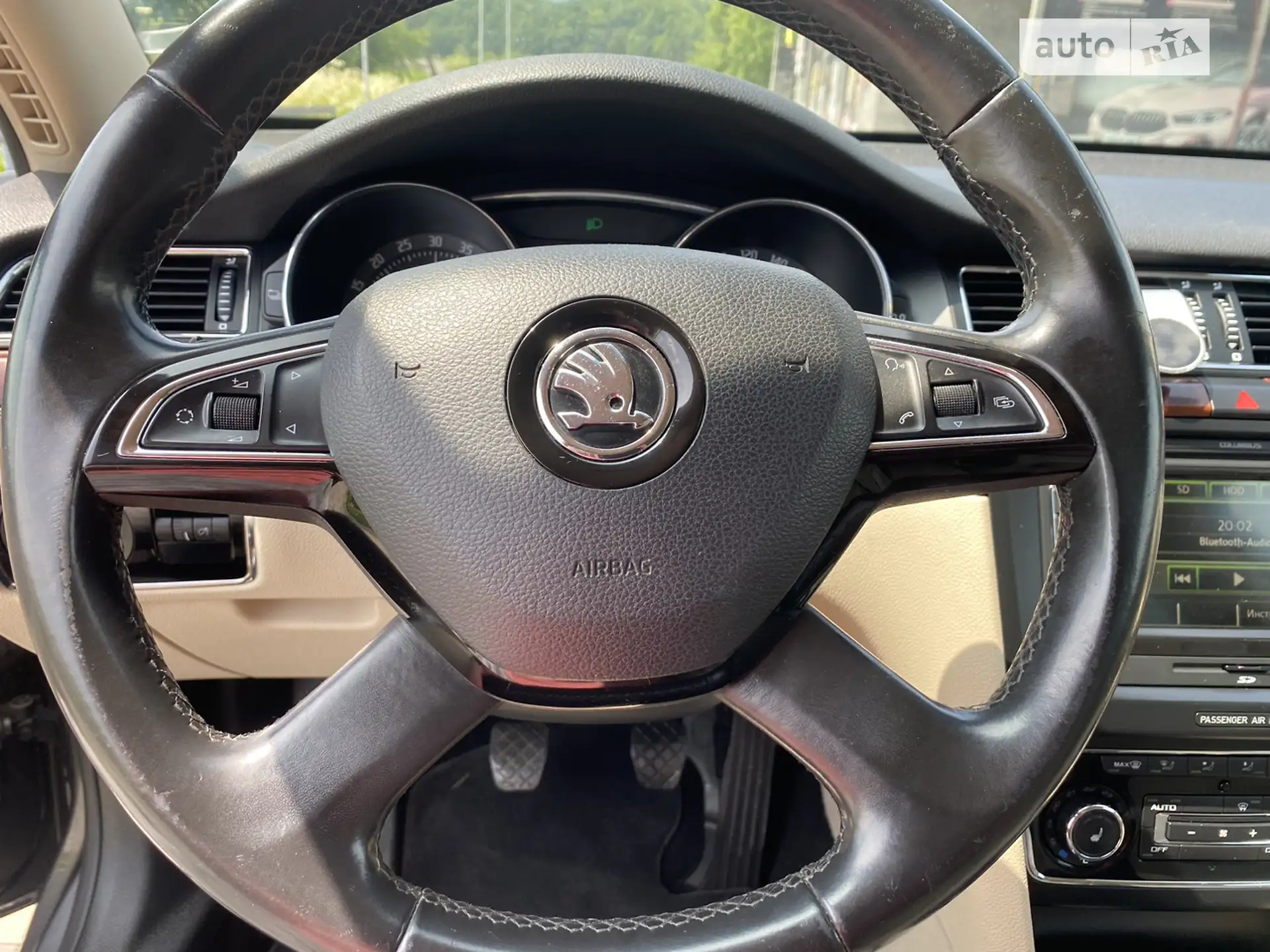 2011 Skoda Superb - мініатюра 32