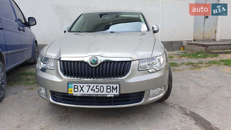 Skoda Superb 2012