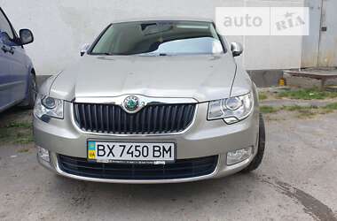 Ліфтбек Skoda Superb 2012 в Кам'янець-Подільському