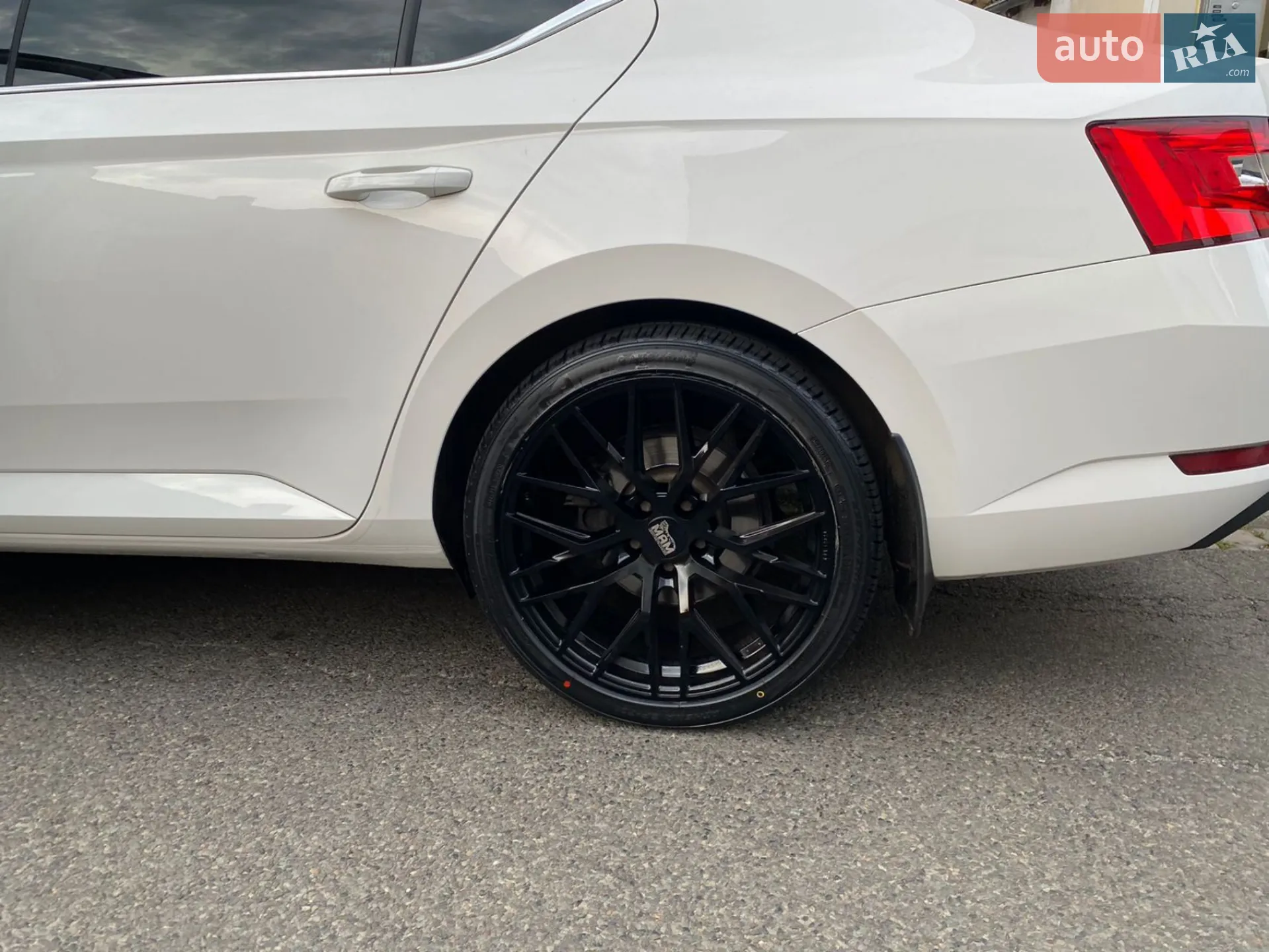 2019 Skoda Superb - мініатюра 31