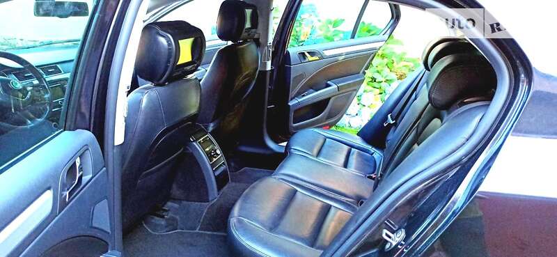 Лифтбек Skoda Superb 2012 в Мукачево