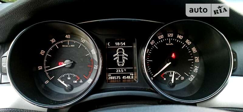 Лифтбек Skoda Superb 2012 в Мукачево