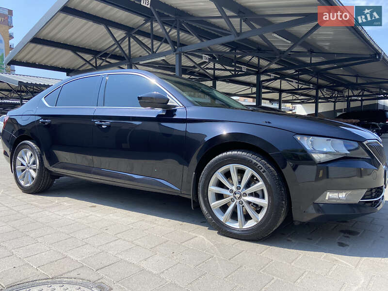 Skoda Superb 2016