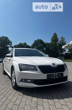 Универсал Skoda Superb 2016 в Ивано-Франковске