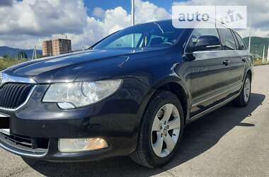 Универсал Skoda Superb 2011 в Хусте