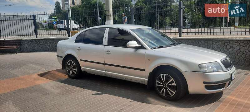 Ліфтбек Skoda Superb 2007 в Білій Церкві