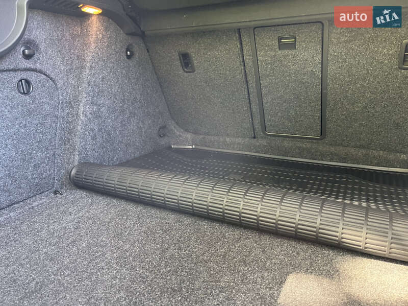 Лифтбек Skoda Superb 2012 в Черкассах фото 20 Лифтбек Skoda Superb 2012 в Черкассах