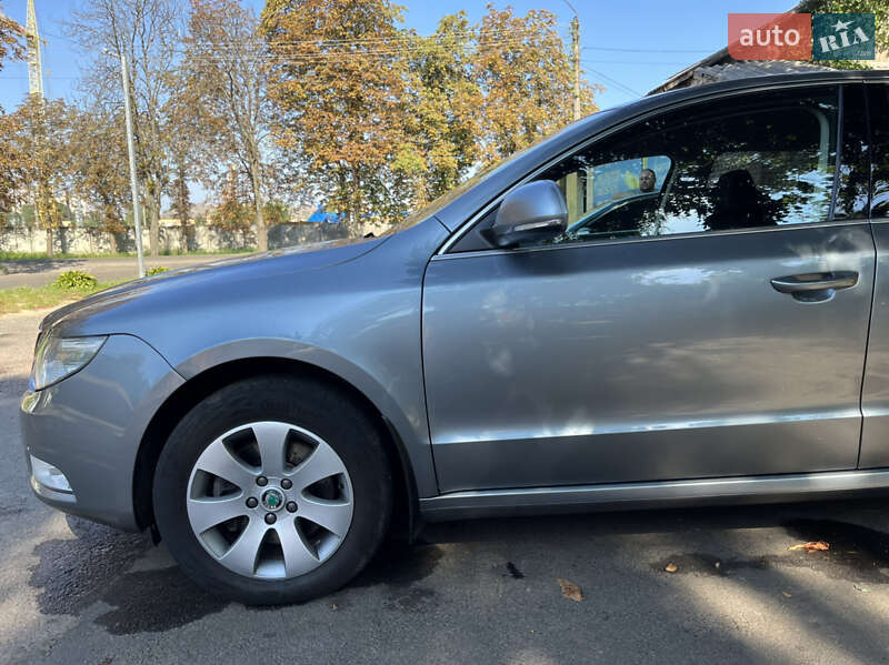 Лифтбек Skoda Superb 2012 в Черкассах фото 25 Лифтбек Skoda Superb 2012 в Черкассах