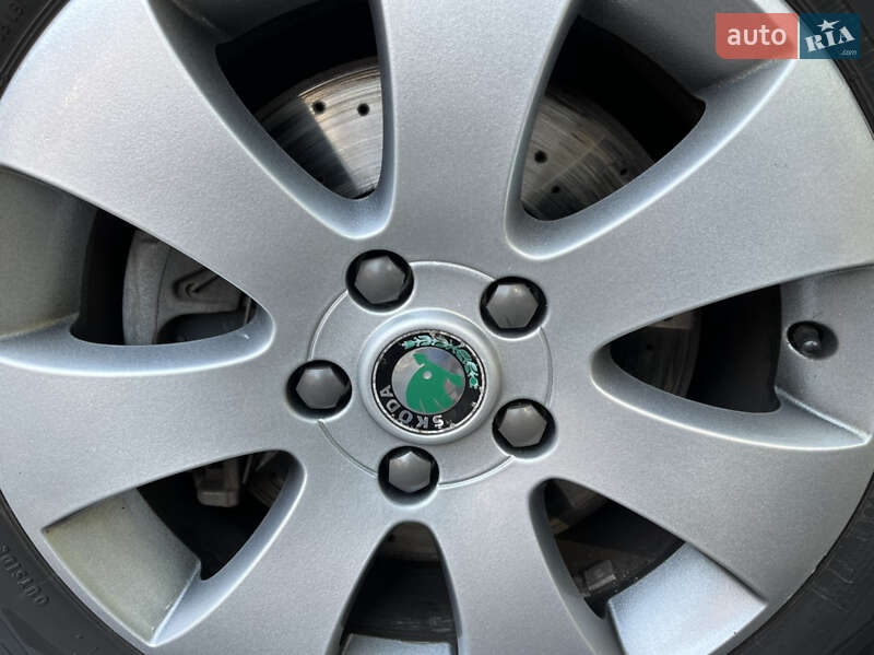 Лифтбек Skoda Superb 2012 в Черкассах фото 34 Лифтбек Skoda Superb 2012 в Черкассах