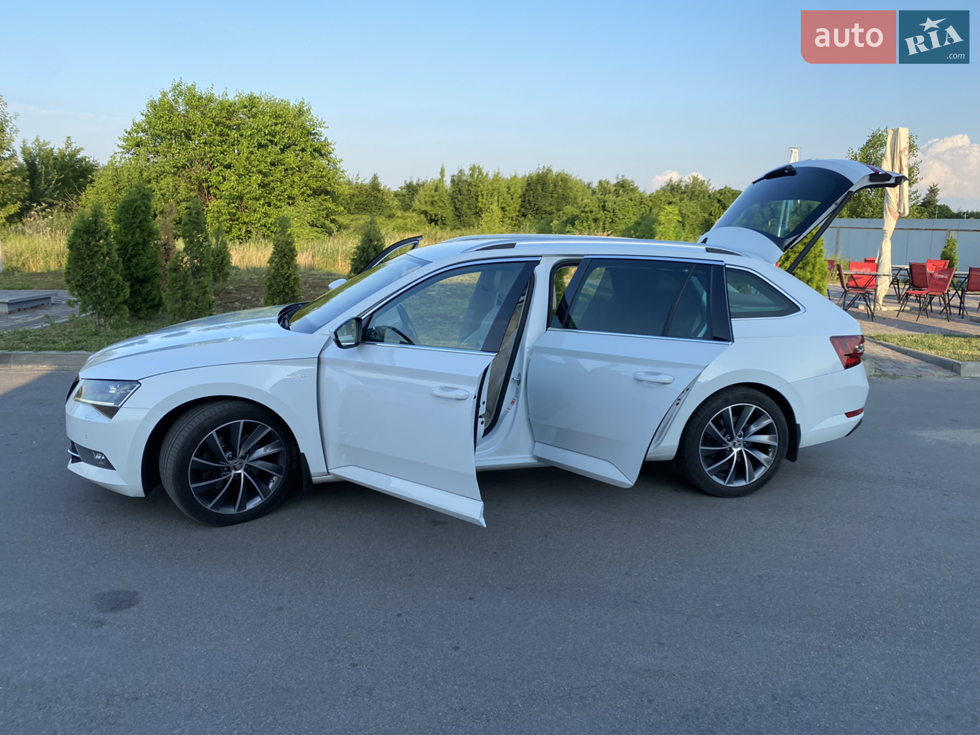 2016 Skoda Superb - мініатюра 3