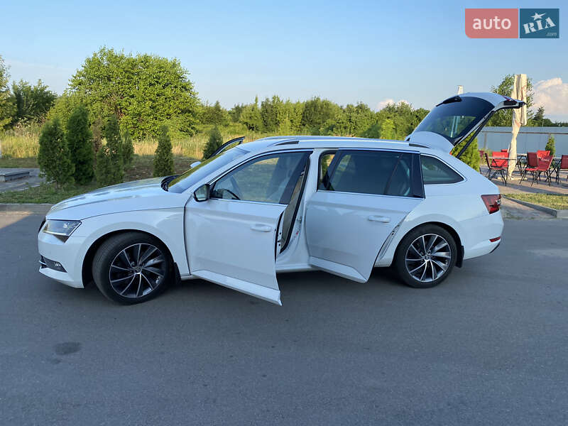 Универсал Skoda Superb 2016 в Мироновке