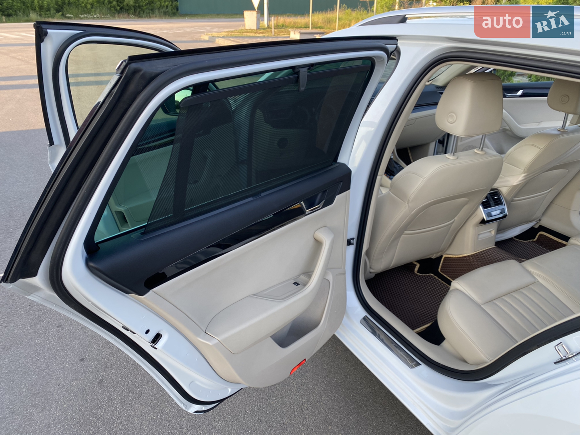2016 Skoda Superb - мініатюра 32