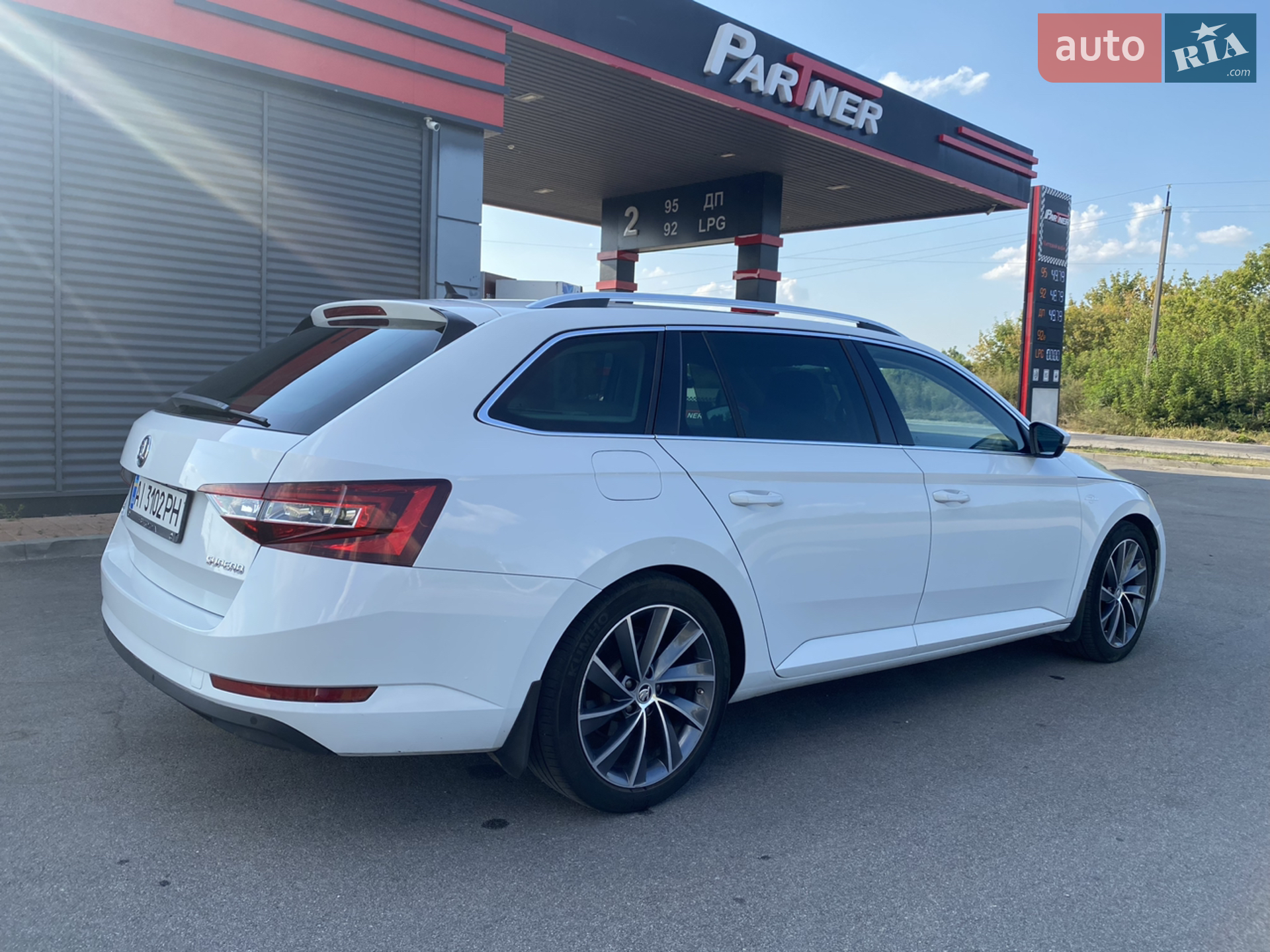 2016 Skoda Superb - мініатюра 58
