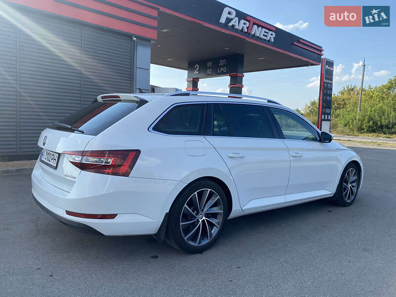Универсал Skoda Superb 2016 в Мироновке
