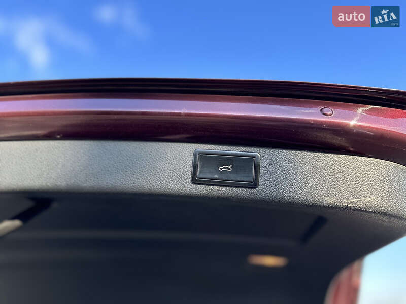 Універсал Skoda Superb 2012 в Мукачевому