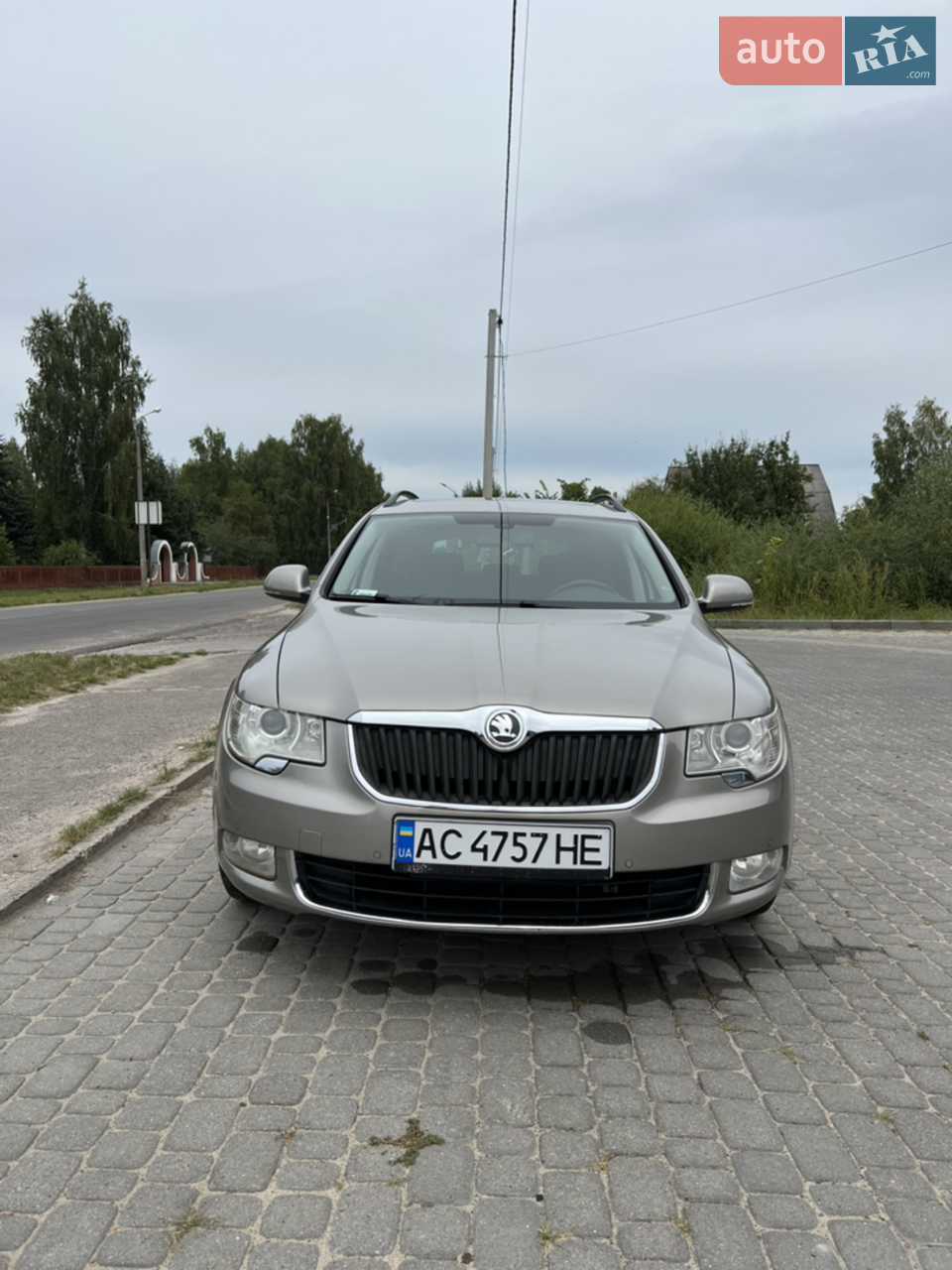 2010 Skoda Superb - мініатюра 23