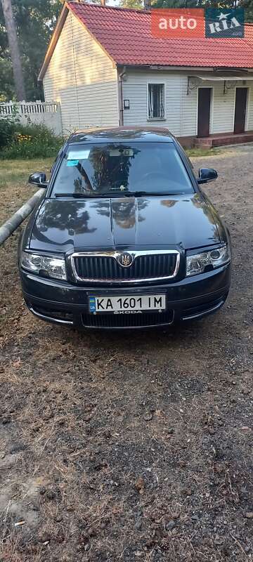 Skoda Superb 2006