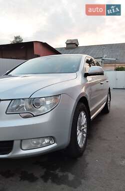 Лифтбек Skoda Superb 2012 в Киеве