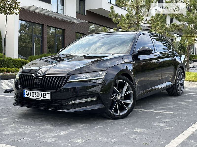 Ліфтбек Skoda Superb 2019 в 