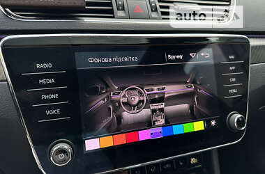 Ліфтбек Skoda Superb 2019 в 