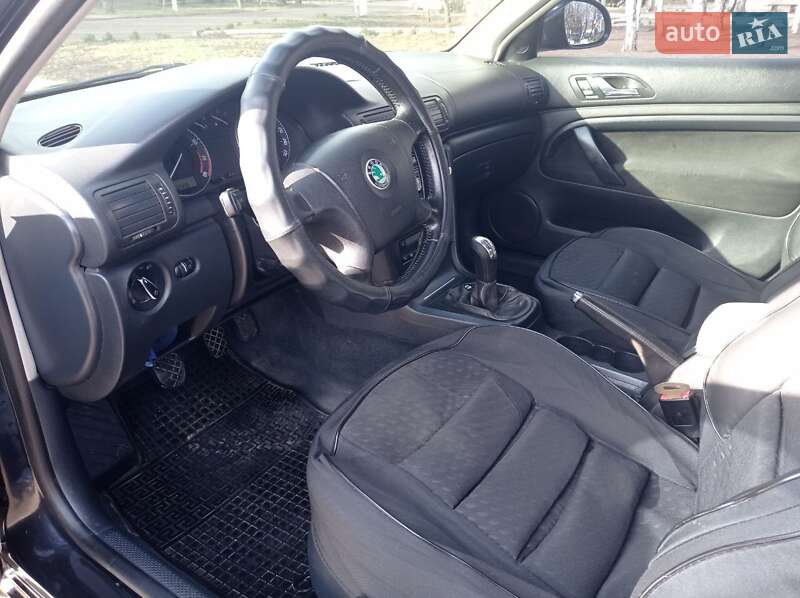 Ліфтбек Skoda Superb 2007 в Єланці