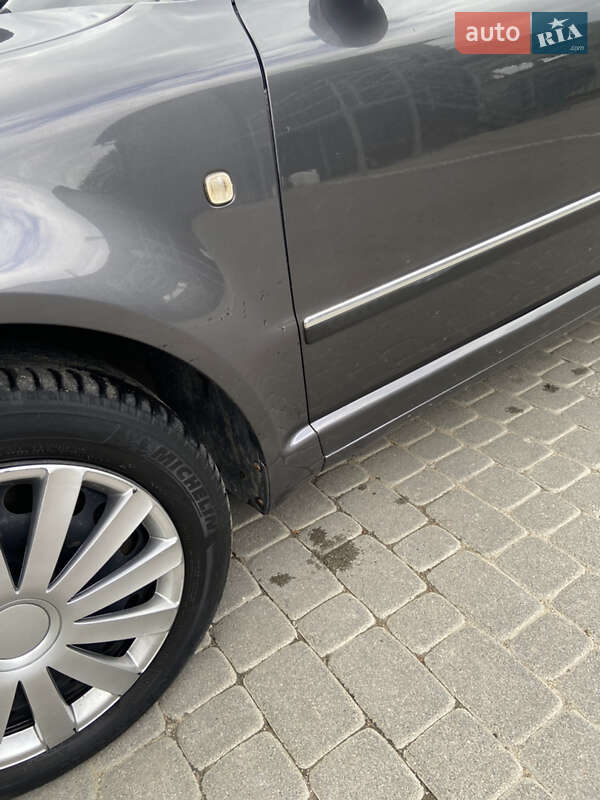 Ліфтбек Skoda Superb 2005 в Надвірній