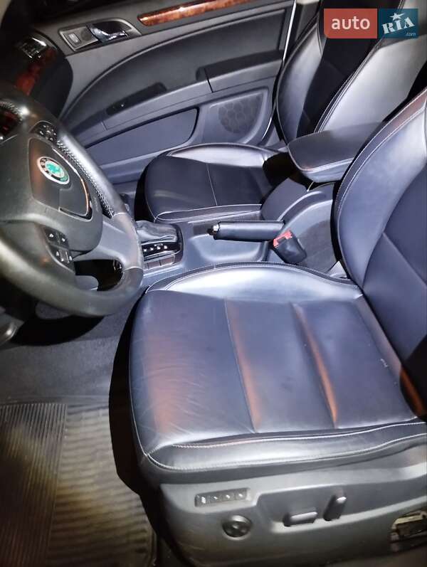 Лифтбек Skoda Superb 2012 в Киеве