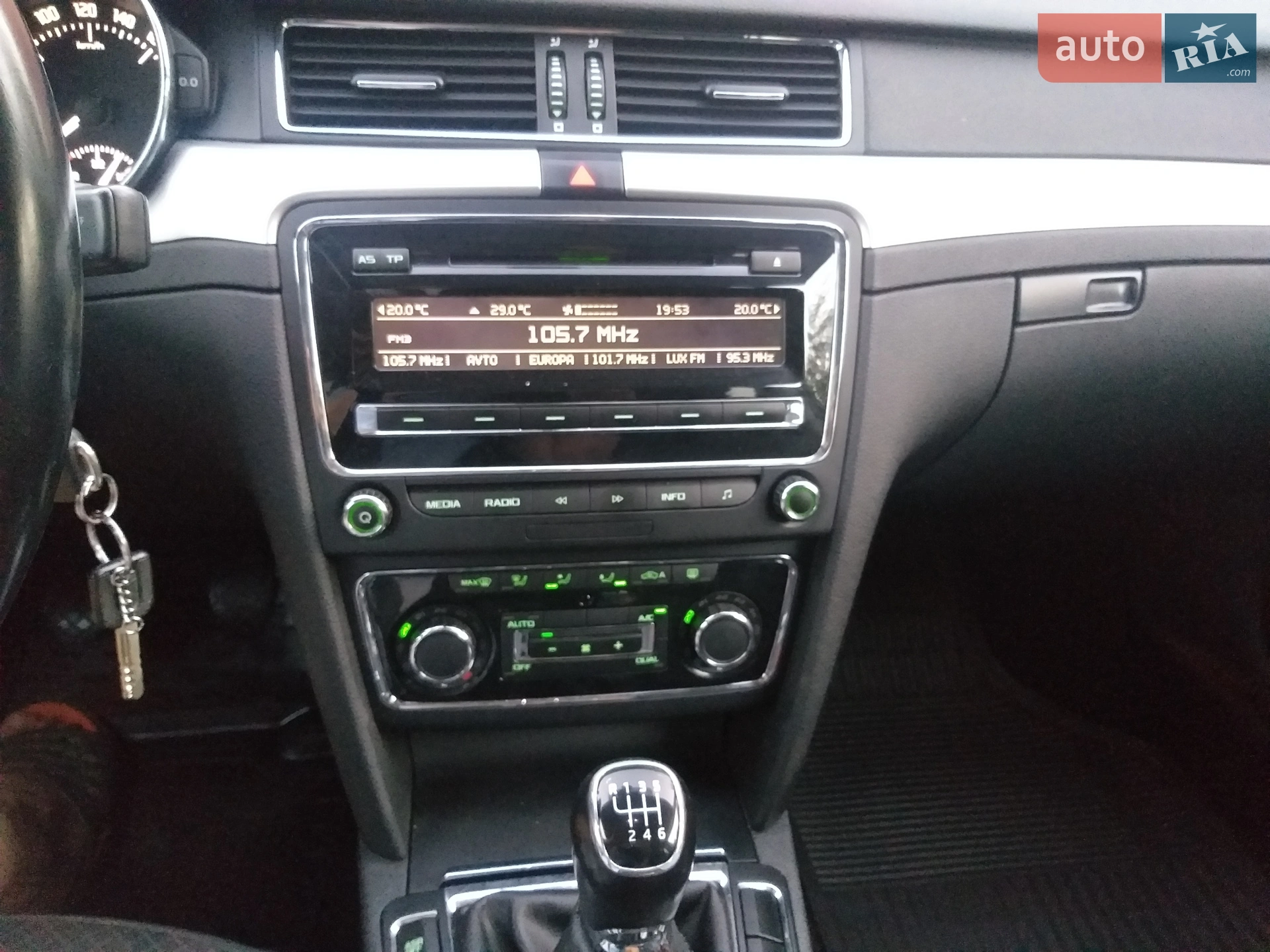 2013 Skoda Superb - мініатюра 14