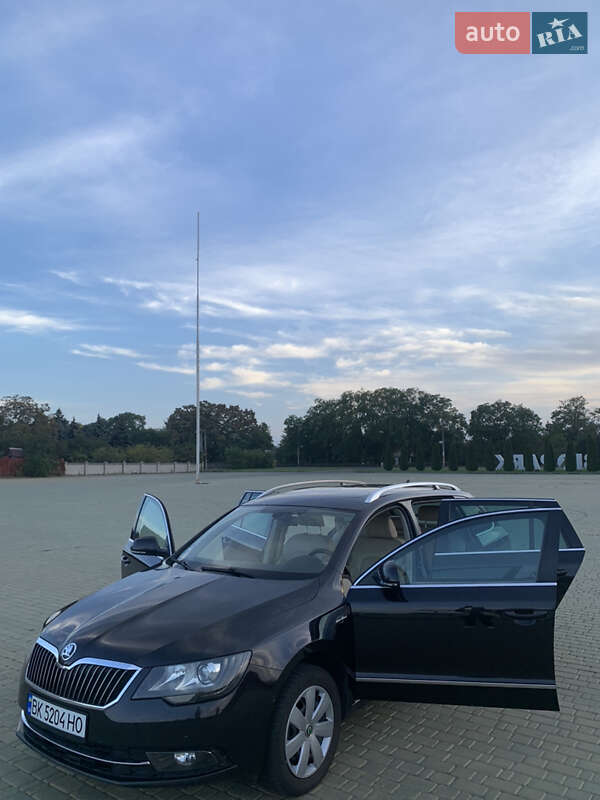 Універсал Skoda Superb 2014 в Одесі фото 5 Універсал Skoda Superb 2014 в Одесі