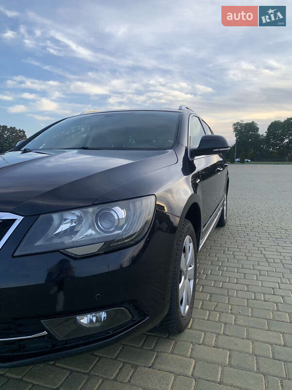 Універсал Skoda Superb 2014 в Одесі фото 37 Універсал Skoda Superb 2014 в Одесі