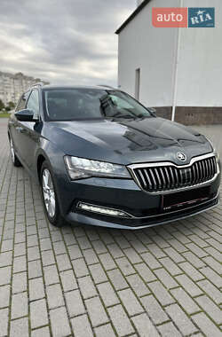 Универсал Skoda Superb 2019 в 