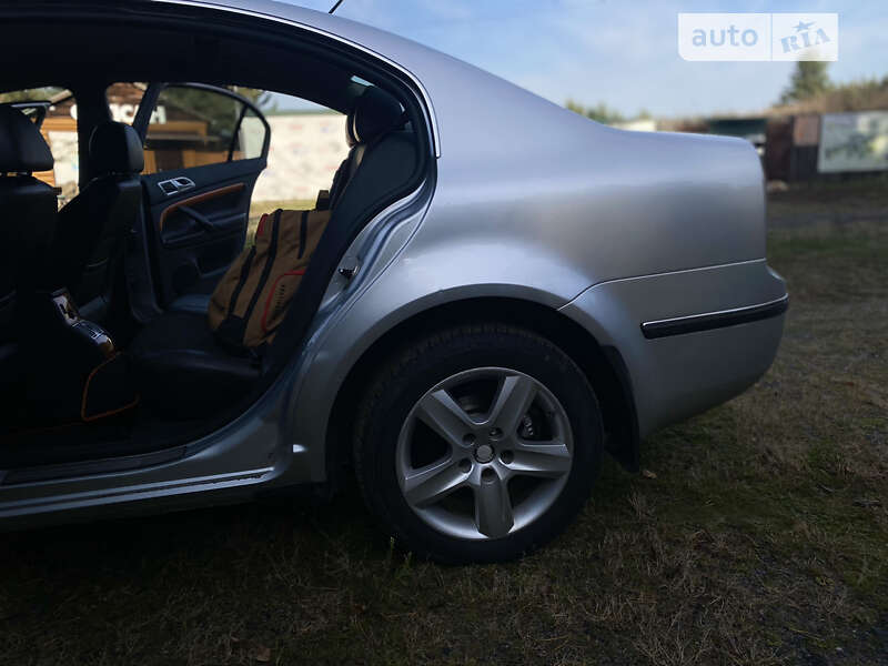 Лифтбек Skoda Superb 2008 в Полтаве