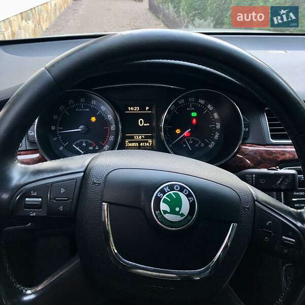 Универсал Skoda Superb 2011 в Днепре