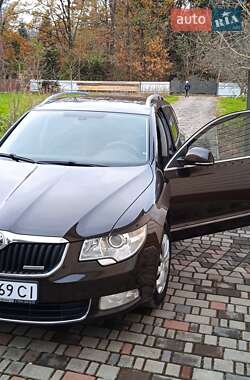 Универсал Skoda Superb 2012 в 