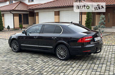 Лифтбек Skoda Superb 2015 в Хусте