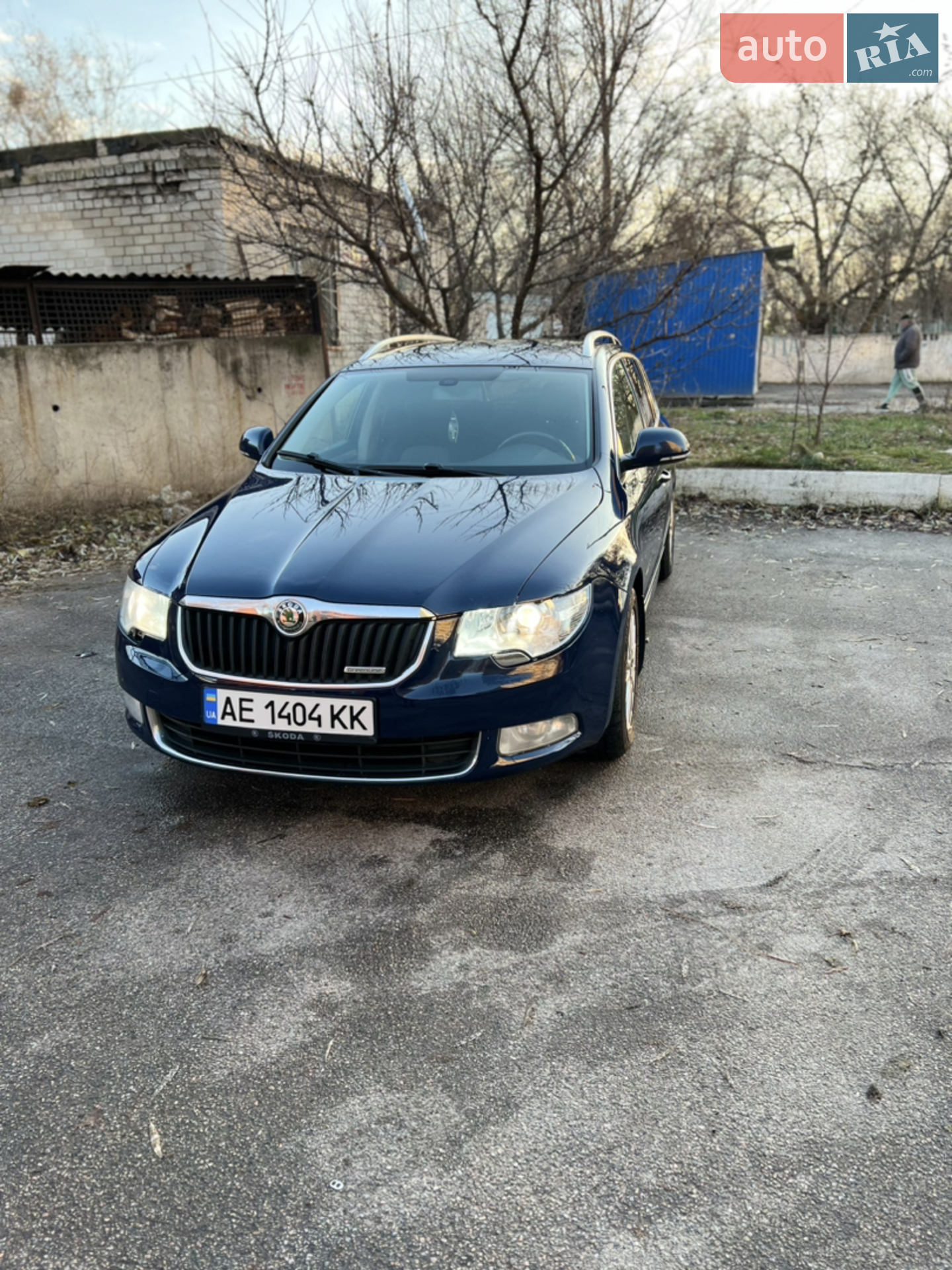 2011 Skoda Superb - мініатюра 2