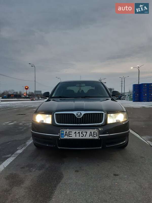Skoda Superb 2006
