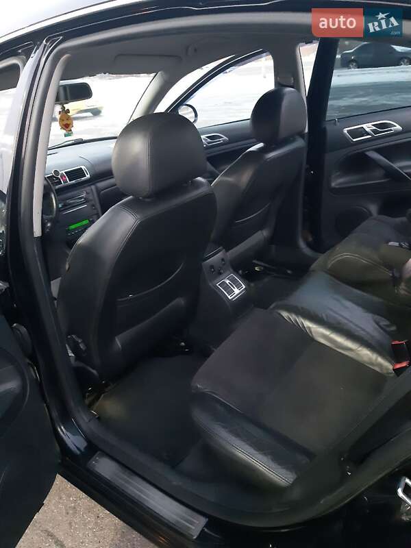 Лифтбек Skoda Superb 2006 в Киеве