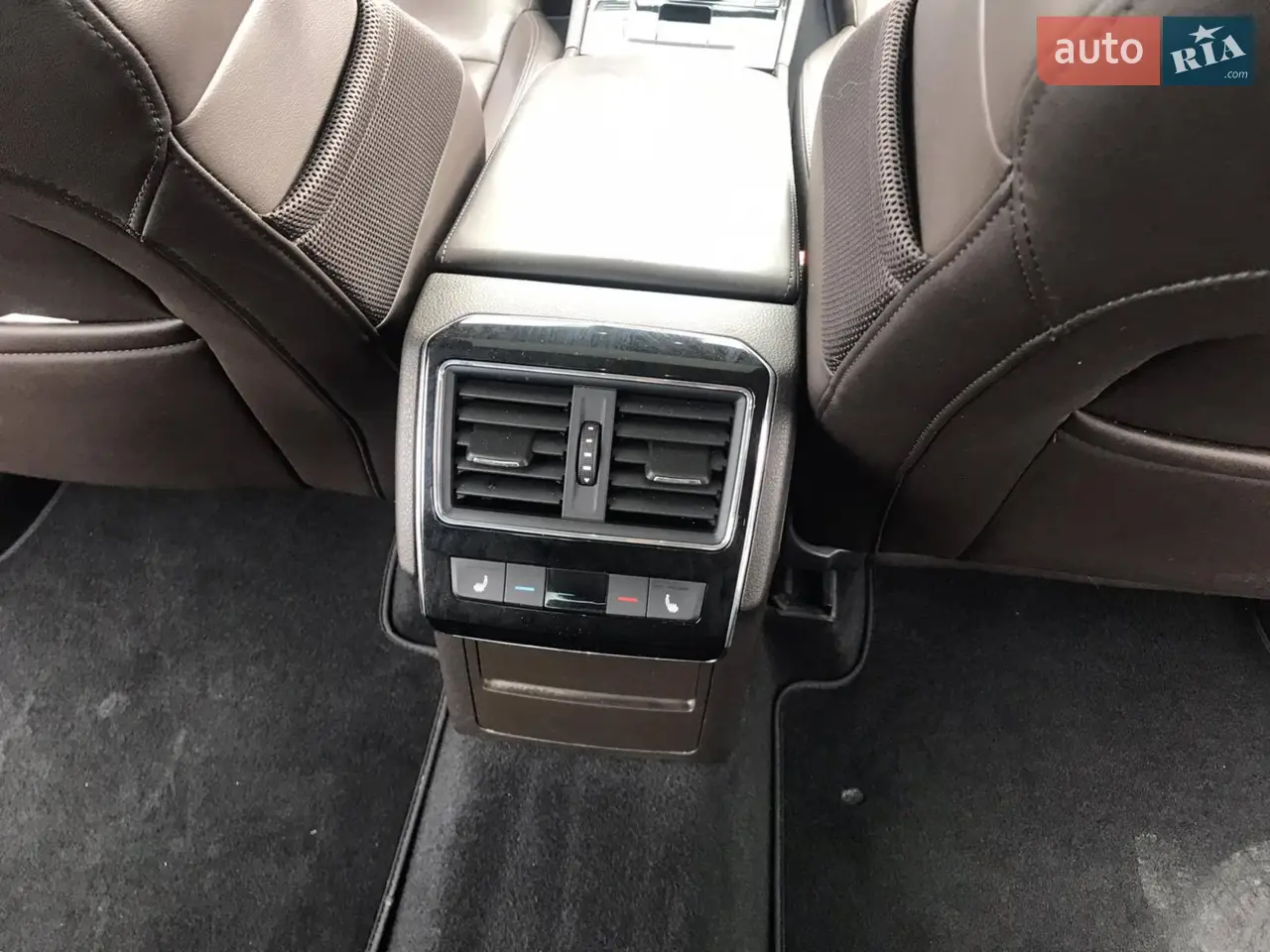 2014 Skoda Superb - мініатюра 16