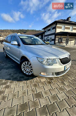 Универсал Skoda Superb 2010 в 