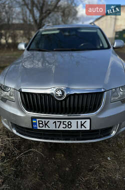Универсал Skoda Superb 2010 в 