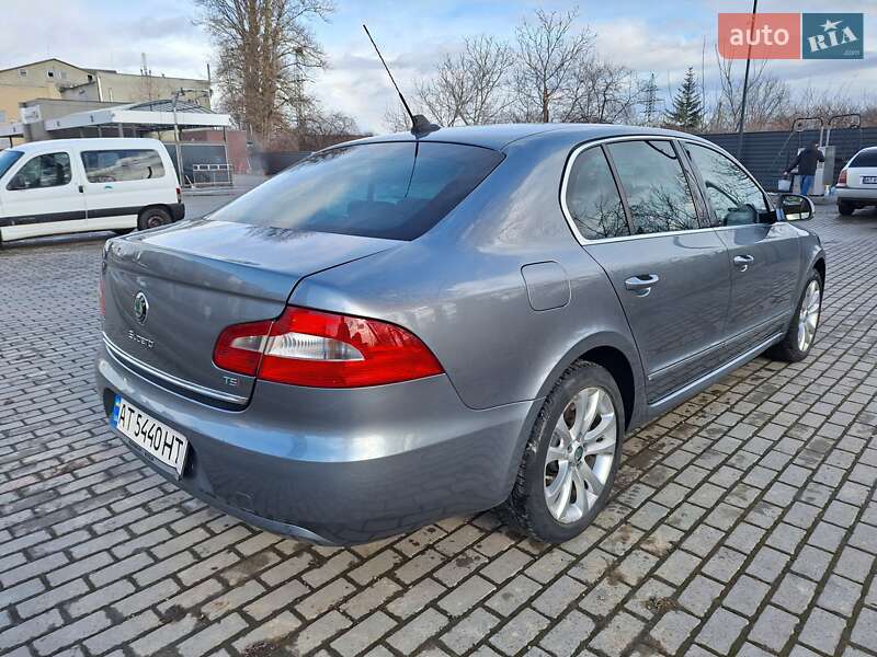 Лифтбек Skoda Superb 2008 в Ивано-Франковске