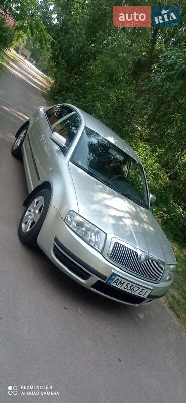 Skoda Superb 2005