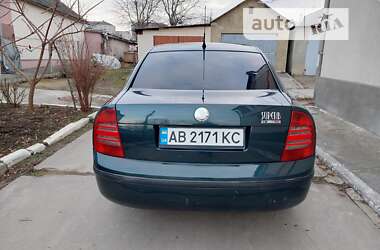 Ліфтбек Skoda Superb 2004 в Тульчині